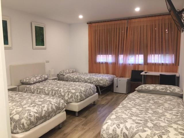 Rooms H Skyline Алькоркон Экстерьер фото